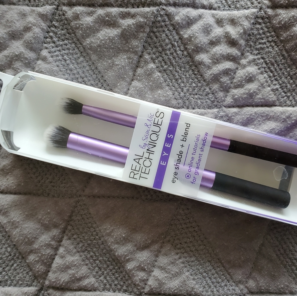 Real Techniques Eye Shade + Blend Brushes